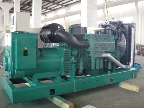 卫辉便携静音：租赁无声发电机组，便携式解决能源需求